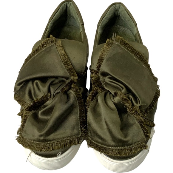 J/SLIDES Genuine Leather Olive Azzura Satin Bow Platform Slip On Sneakers Sz 7 - Picture 2 of 10